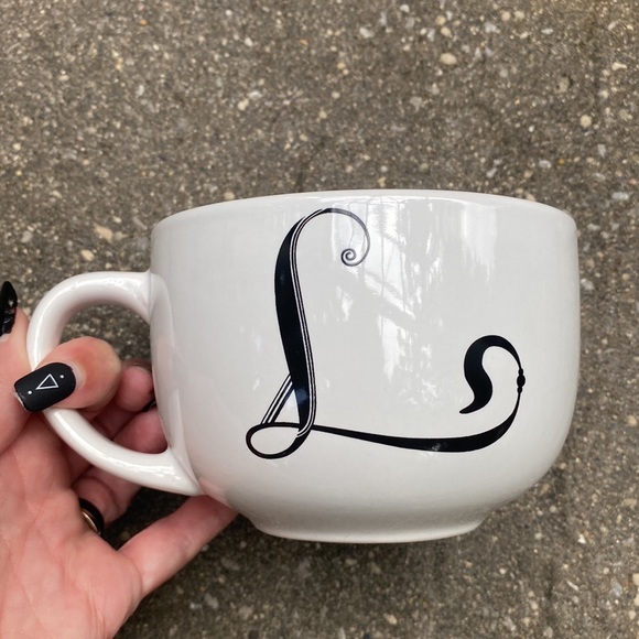 Fisher Stoneware "L" Monogrammed Coffee Tea Mug Large white and Black - Picture 6 of 11